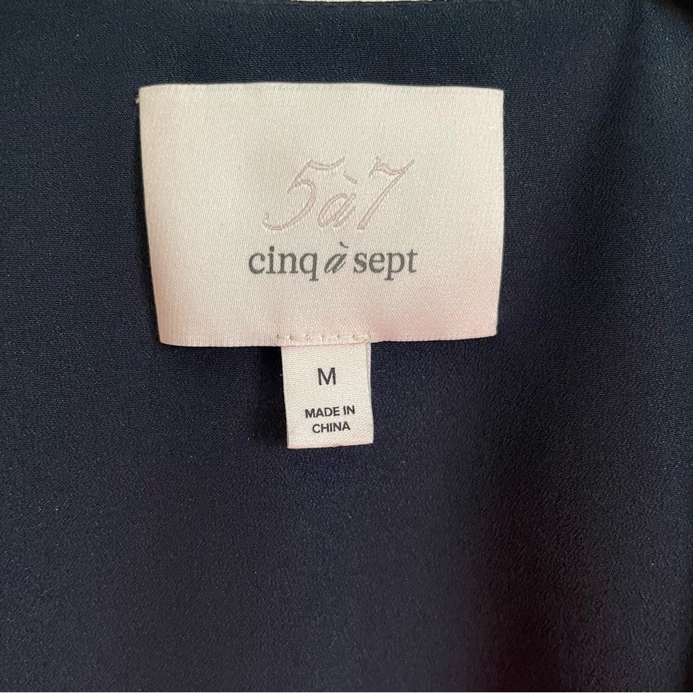 Cinq a Sept Abby Sleeveless Knot Front Blouse Top Tank In Navy Blue Size M EUC - Picture 8 of 13